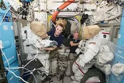   استفاده ناسا از فضاپیمای روس‌ها