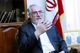 شایعه درگیری لفظی‌ام با علی دایی در مراسم قرعه کشی جام جهانی دروغ سیزده است