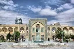 دروس حوزه های علمیه تا عادی شدن شرایط کشور تعطیل شد