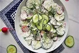 سالاد خیار، سالاد فوری و بسیار خوشمزه که پایه ثابت میزت می‌شه | یک بار امتحانش کنی عاشقش می‍شی +ویدئو