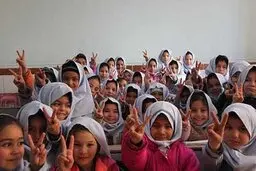 در صورت داشتن علائم سرماخوردگی به مدرسه نروید؛ غیبت‌ها موجهند