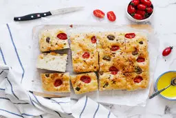 فوکاچیا با همه نون هایی که تا حالا خوردی خیلی فرق داره! | طرز تهیه نان فوکچیا ایتالیایی +ویدئو