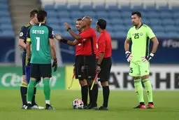 اعتراض باشگاه استقلال به عملکرد احمد الکاف