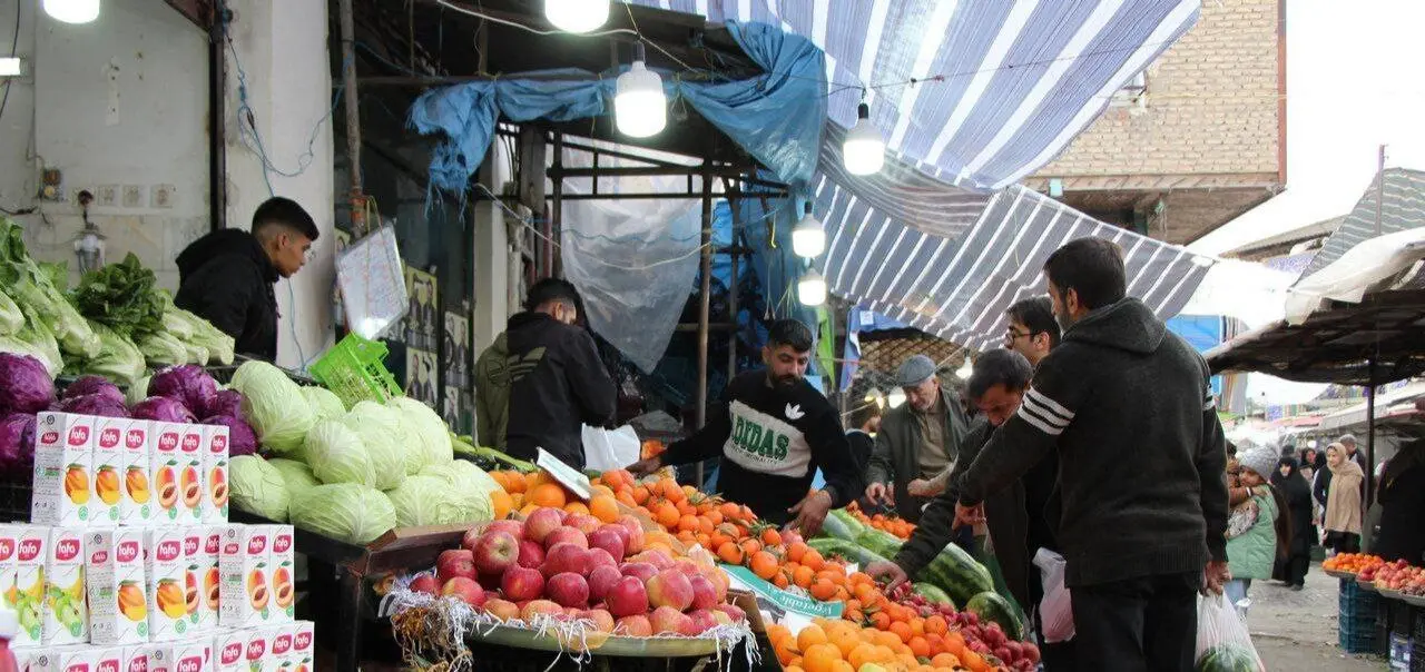 بازار کساد یلدایی | رقابت شانه به شانه مرغ و تخم‌مرغ
