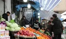 بازار کساد یلدایی | رقابت شانه به شانه مرغ و تخم‌مرغ