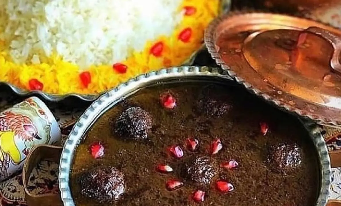 طرز تهیه فسنجان مجلسی | واسه مهمونی ها اینطوری فسنجون درست کن! +ویدئو