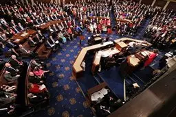 اجرا ی نمایش به سالن‌های تئاتر برادوی بازمی‌گردد

