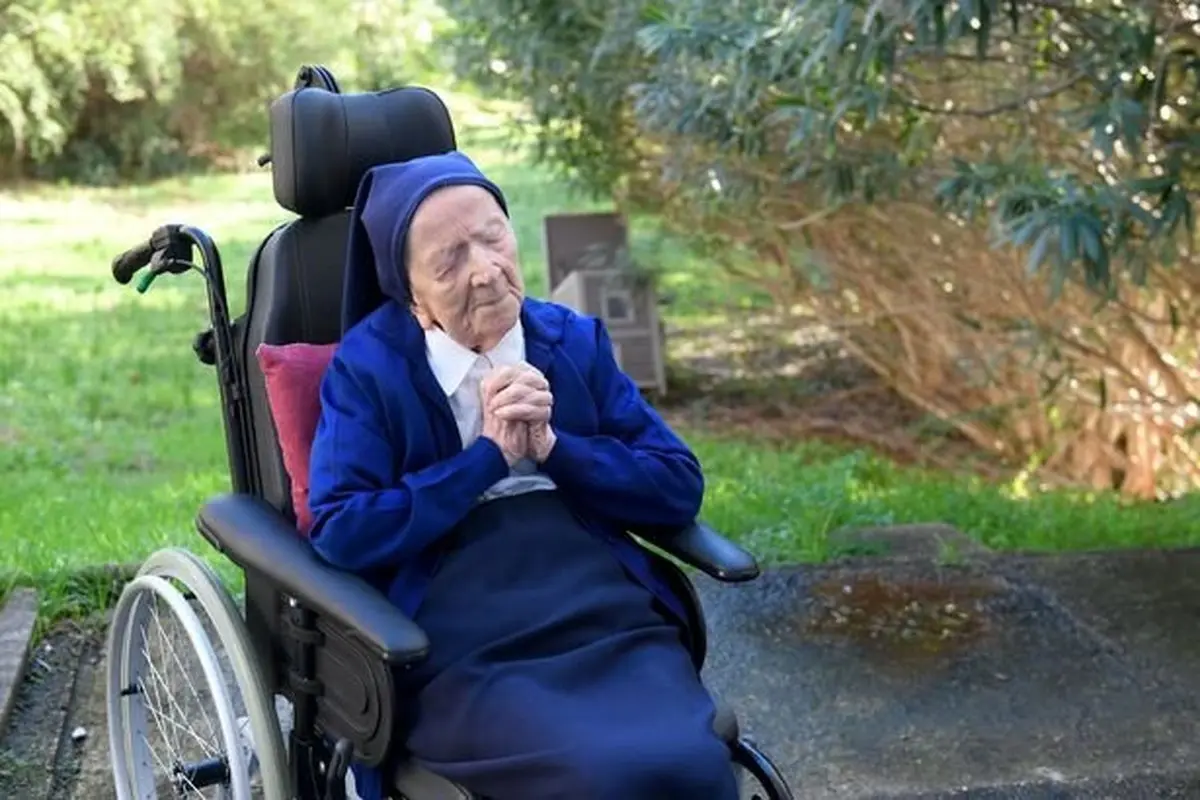 پیر ترین زن دنیا درگذشت | 122 سال عمر کرد!