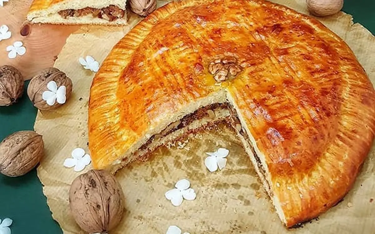 طرز تهیه نان گاتای مغزدار خوشمزه به روش ارمنی ها | این نان خوشمزه  رو توی خونه خیلی راحت درست کن 