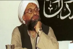 ایمن الظواهری که بود ؟ | حمله هوایی آمریکا برای کشتن جراح مصری که مغز عملیات القاعده شد