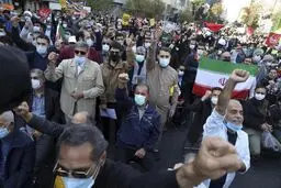 استاندار تهران: شنبه برای برگزاری راهپیمایی ۲۲ بهمن تصمیم گیری می شود