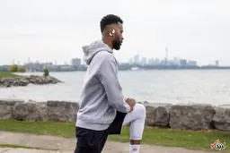 مراقب شنوایی‌تان باشید | هشدار شنوایی به خاطر هدفون‌های حذف نویز!