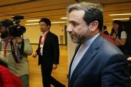 
هیات مذاکره کننده ایرانی به ریاست عراقچی وارد وین شد
