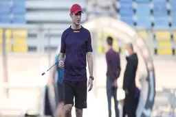 
گل محمدی  |   با تمام وجود فصل بعد هم برای سربلندی پرسپولیس تلا ش می کنم