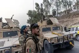 ۸ نظامی افغانستان در حمله طالبان کشته شدند