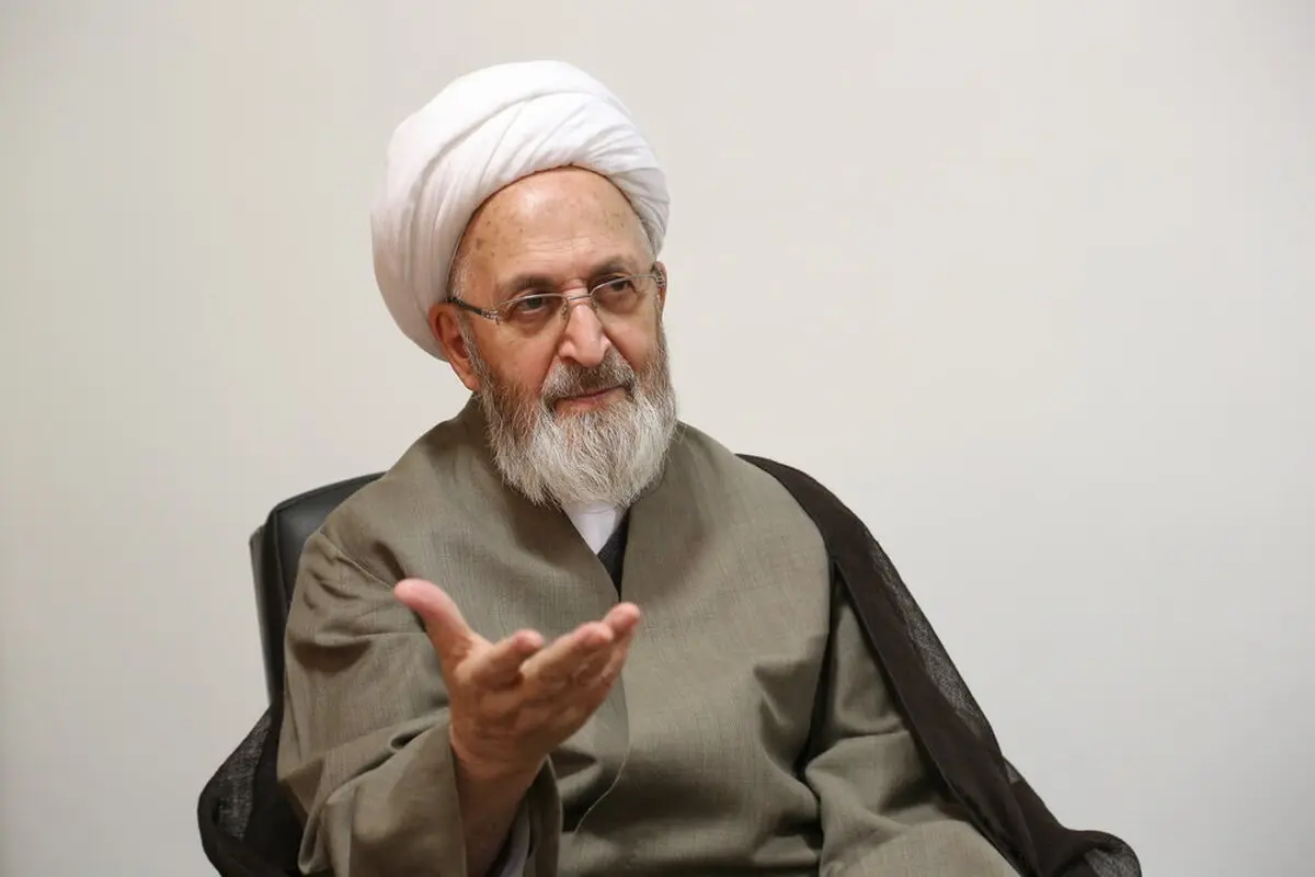 
ارائه تسهیلات با سود ۲۰ درصد و ۲۵ درصد زیبنده جمهوری اسلامی نیست
