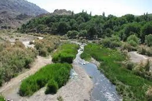فرار از گرمای سوزان قم | ۵ بهشت خنک برای یک سفر یک‌روزه در اطراف قم