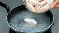 بال مرغ را سرخ نکنید! | بهترین روش پخت بال مرغ به سبک رستوران معروف 