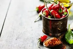 فواید و خواص غذای تند 