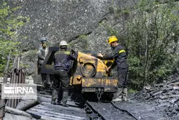 کاهش ١.۵ درصدی نرخ بیکاری در سال ٩٨