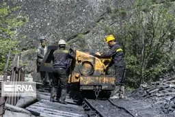 کاهش ١.۵ درصدی نرخ بیکاری در سال ٩٨