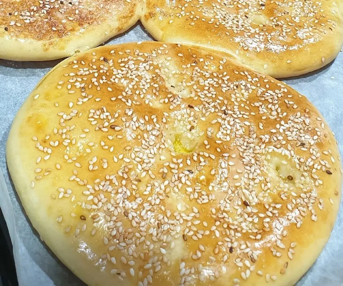 بلدی نون بائو کره ای درست کنی بیا تا بهت یاد بدم! | طرز تهیه نان بائو کره ای +ویدیو
