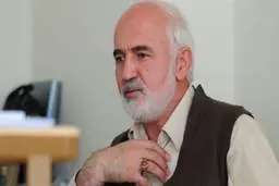احمد توکلی: ما به مردم دروغ گفتیم؛ حالا به ما می‌گویند "دروغگو" | اسلام را هم بدنام کردیم
