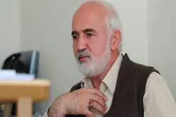 احمد توکلی: ما به مردم دروغ گفتیم؛ حالا به ما می‌گویند "دروغگو" | اسلام را هم بدنام کردیم
