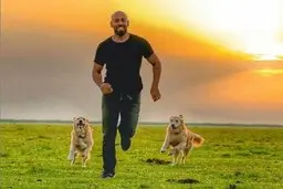 ارشا اقدسی زنده است، ولی شما روزی هزار بار ما را می‌کشید!