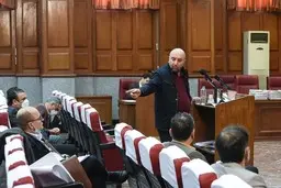 
متهم پرونده شهرداری شهریار: رشوه نگرفتم قرض گرفتم
