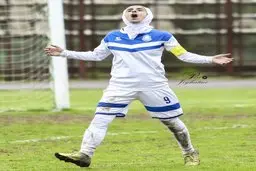 سارا قمی  |  من مرزها را جا‌به‌جا کردم