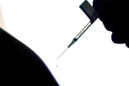 دز اضافه واکسن کرونا چه زمانی تزریق می‌شود؟