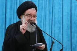 امام جمعه تهران : باید جوری با اغتشاشگران برخورد شود که بعدی ها هوس اغتشاش نکنند!