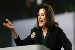 
فرماندار میشیگان: بسیاری در آمریکا به دلیل کرونا جان خود را از دست خواهند داد
