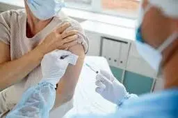 
مجوز استفاده از واکسن کرونا درکانادا صادر کرد
