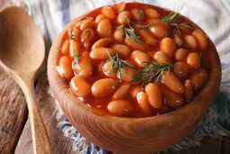 برای صبحانه این لوبیا گرم خوشمزه  درست کن لذت ببر+ دستور‌پخت