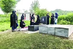 شب‌ها وحشت‌زده از خواب بیدار می‌شویم