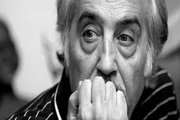 

شبکه چهار  |  ستایش از همکار ساواک و همراه منافقین در شبکه چهار!
