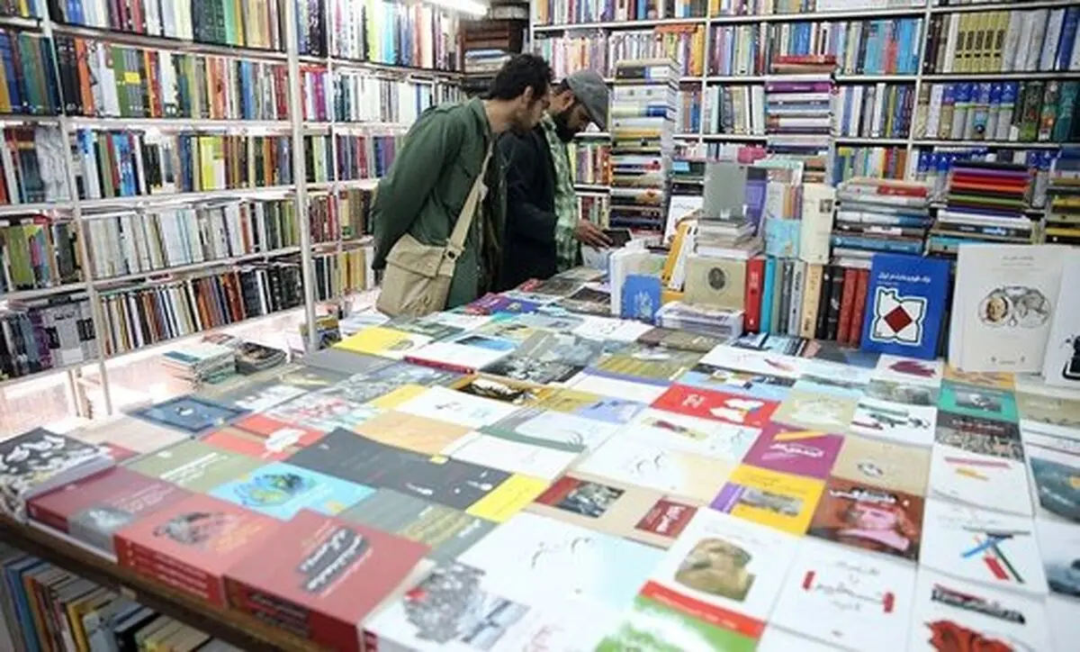 وقتی ویروس کرونا، چون موریانه به جان کتاب افتاد