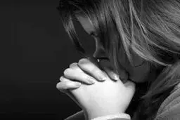 بارداری دختربچه جنجالی شد | عاقبت یک دردسر عشقی در پارک