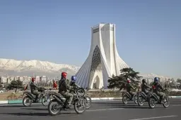 مسیرهای ۱۲ گانه برای حرکت خودرویی و موتوری مراسم ۲۲ بهمن 