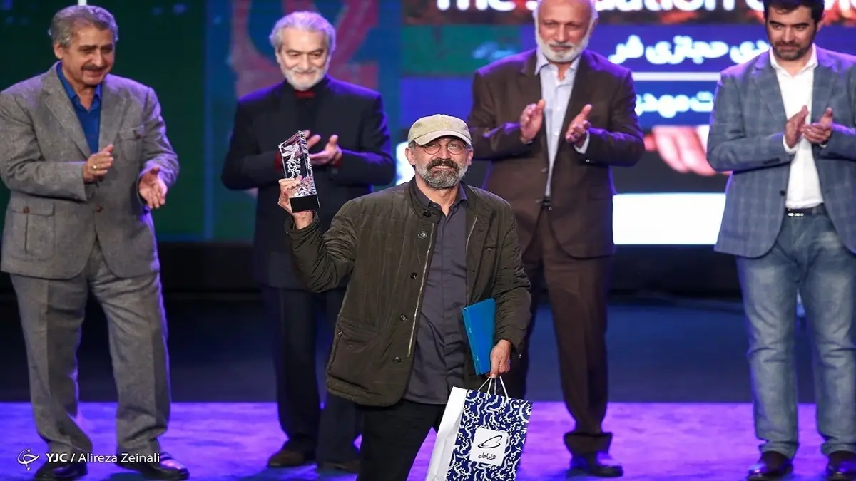 هادی حجازی‌فر: تنها فیلمی که به آرای مردمی اعتراض نکرد، «موقعیت مهدی» بود، اما گفتند حذف «سیمرغ مردمی» کار ما بوده! 