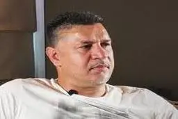 دستگیری سارقان گردنبند علی دایی 