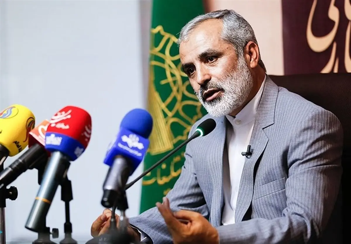 نارضایتی شورای هماهنگی تبلیغات اسلامی از تصمیمات کرونایی  |  چرا بزرگداشت روز ملی استکبارستیزی را لغو کردید؟
