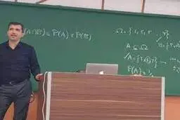 بازگشت قطعی شریفی زارچی به دانشگاه شریف پس از یک سال وقفه | بازگشت استاد اخراجی 