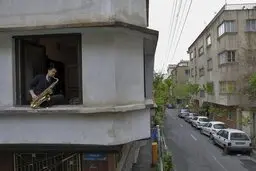 کنسرت‌های خانگی تک‌نفره در تهران (+آلبوم تصویری)