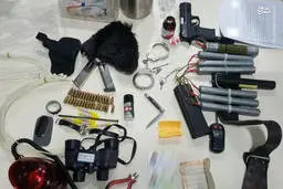 تجهیزات کشف شده از فرد تروریست در عوارضی تهران + عکس