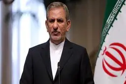 
 هر کس از ارز ۴۲۰۰ تومانی سوء استفاده کند به مردم خیانت کرده است
