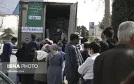 بلای دولت تدبیر بر سر مردم برای خرید مرغ| صف خرید مرغ در ایران+تصاویر 