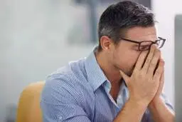نسخه های طبیعی برای درمان سفیدی مو 